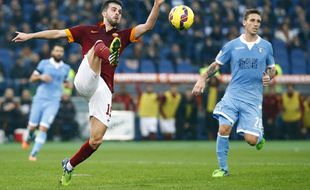 HASIL LENGKAP LIGA SERIE A : Nyaris Dipecundangi Lazio, AS Roma Berhasil Bermain Imbang 2-2