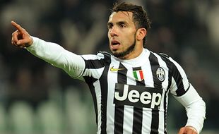 KARIER PEMAIN : Tevez Buka Kans Kembali ke Juventus