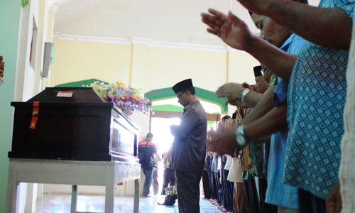 PESAWAT AIRASIA DITEMUKAN : Finalis Abang None Itu Tinggalkan Istri yang Hamil 7 Bulan