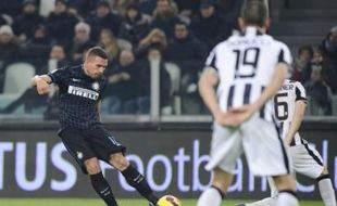 JUVENTUS VS INTER MILAN : Juve-Inter Bertarung Sengit, Berakhir Imbang 1-1