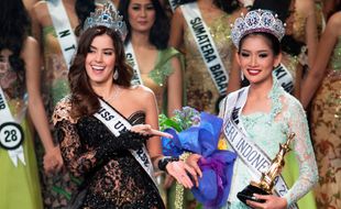 FOTO PUTRI INDONESIA 2015 : Cantik Siapa Putri Indonesia atau Miss Universe?