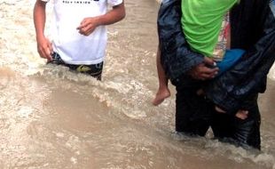 CUACA BURUK : Banjir dan Longsor di Filipina, 8 Orang Tewas