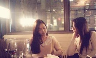 K-POP : Jessica Unggah Foto Bareng Krystal, Netizen Cemas