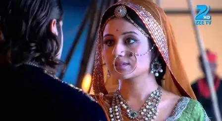 Avgust bilan porno tomosha qiling Qanday qilib jinsiy olatni anusga kiradi?