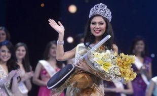 MISS INDONESIA 2014 : Maria Asteria Sabet Penghargaan Internasional 