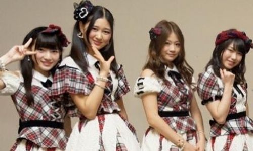 KONSER MUSIK : AKB48 Tiba di Indonesia