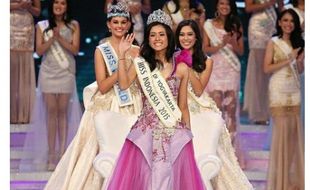 MISS INDONESIA 2015 : Inilah Sosok Maria Harfanti, Pemerhati Pendidikan yang Hobi Main Piano