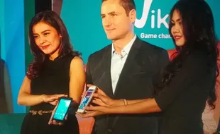 SMARTPHONE TERBARU : Vendor Prancis Jajal Peruntungan di Indonesia