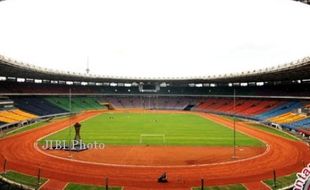 PIALA PRESIDEN 2015 : Polisi Mulai Jaga Ketat Stadion GBK