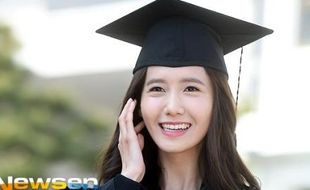 K-POP : Kecantikan Yoona SNSD Saat Wisuda Pukau Semua Mata 