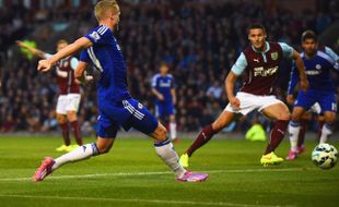 PREDIKSI CHELSEA VS BURNLEY : Kesempatan The Blues Lebarkan Jarak