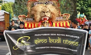 REOG PONOROGO : Merak Reog Seberat 50 Kg, Pemain Harus Jalani Laku Ini