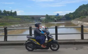 BANJIR SOLORAYA : Ketinggian Air Waduk Gajah Mungkur Masih Siaga I