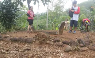 SITUS BERSEJARAH : Begini Penampakan “Makam Kabayan” di Gunung Padang