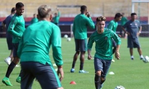 TIMNAS INDONESIA : Latihan Perdana Skuat Garuda, Fokus Bentuk Kerangka Tim 