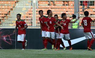 UJI COBA TIMNAS INDONESIA : Babak I, Garuda Muda Unggul 1-0 Atas Malaysia U-23