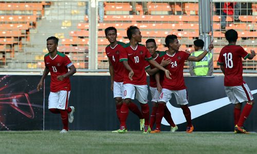 UJI COBA TIMNAS INDONESIA : Babak I, Garuda Muda Unggul 1-0 Atas Malaysia U-23