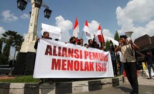 BAHAYA ISIS : PWNU Jateng Dukung Pencabutan Kewarganegaraan Warga Negara yang Gabung ISIS 