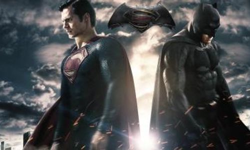 FILM TERBARU : The Flash Unjuk Gigi di Batman v Superman: Dawn of Justice