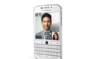 SMARTPHONE TERBARU: Blackberry Classic Hadir di Tanah Air, Harga Rp5,5 Juta