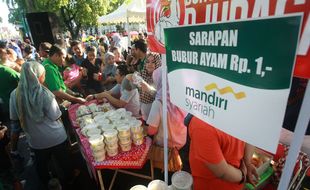 CAR FREE DAY : Wow, Ada Bubur Ayam Seharga Rp1