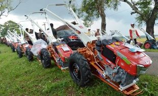 PERTANIAN JATIM : Tenaga Kerja Pertanian Makin Langka, Pemerintah Dorong Mekanisasi