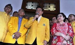 KONFLIK INTERNAL PARTAI GOLKAR : Kubu Agung Laksono Batal Akuisisi Ruang Pimpinan Fraksi Golkar