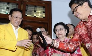 KONFLIK INTERNAL PARTAI GOLKAR : Soal Hak Angket, Kubu Agung: Itu Karena Prediksi Meleset