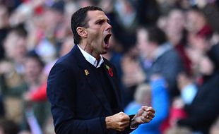 KARIR PELATIH : Sunderland pecat Gus Poyet