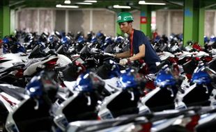 PENJUALAN MOTOR : 2015 Gagal Target, 2016 Diprediksi Masih Lesu