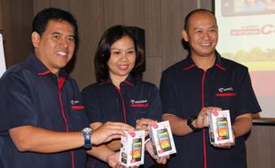 SMARTPHONE TERBARU : Andromax C2s Untuk Penggila Selfie