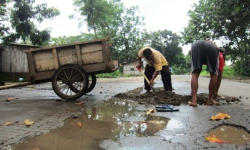 KERUSAKAN JALAN BOYOLALI : Pemkab Berjanji Perbaiki Jalur Lingkar Utara