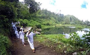 FOTO NYEPI 2015 : Begini Rekaman Lensa Melasti di Madirda...