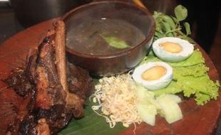 KULINER SOLORAYA : Hotel Sahid Solo Luncurkan Kuliner Tradisional