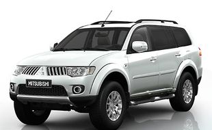 BURSA MOBIL : Desain Mirip Pajero Sport, Mitsubishi Bakal Luncurkan LMPV Murah