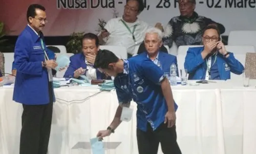 KONGRES PAN 2015 : Kalah, Pendukung Hatta Rajasa Menghilang