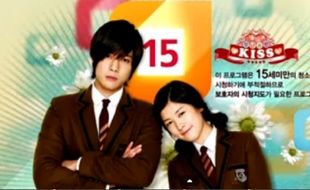 NAUGHTY KISS RCTI : 2 Hari Playful Kiss Tak Akan Tayang 