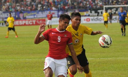 UJI COBA TIMNAS U19 : Timnas U19 Bekuk Semen Padang Skor 2-1