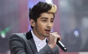 ZAYN MALIK HENGKANG : Zayn Malik Menyesal Bikin Penggemar Sedih