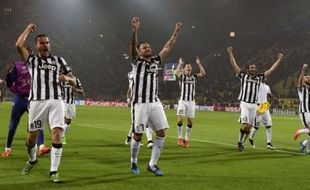 JELANG JUVENTUS VS GENOA : Nyonya Tua Nyaman di Puncak, Roma Fokus di Runner-Up