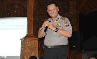 POLISI BERPRESTASI : Siapa Sangka, Polisi Berwajah Lucu Ini Seorang Kiai