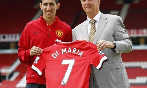 BINTANG SEPAK BOLA : Penjualan Jersey Angel Di Maria Paling Tinggi di Liga Inggris