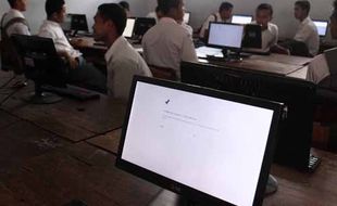 UN ONLINE 2015 : PLN Jamin Pasokan Listrik Aman