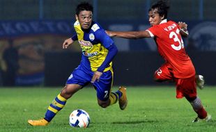 ISL 2015 : Dilarang Ikut ISL, Arema Nekat