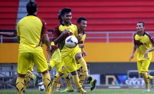 PIALA JENDERAL SUDIRMAN 2015 : Babak 1, PBR Unggul 0-1 Atas Sriwijaya FC