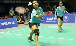 BADMINTON ASIA CHAMPIONSHIPS 2015 : Laga Perdana, Greysia/Nitya Jumpa Yu/Wang 