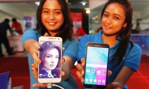 FOTO PAMERAN GADGET : Beginilah Sinergi Gadget Expo di Singosaren