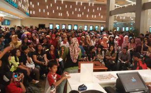 SHAHEER SHEIKH DI SOLO : Tiba di Solo Square XXI, Shaheer Kesulitan Masuk Bioskop