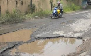 Sejumlah Jalan Rusak di Sukoharjo Belum Diperbaiki, Begini Penjelasan DPUPR