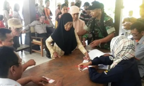 DANA PSKS SUKOHARJO : Antisipasi Kecemburuan Sosial, PSKS di Weru Dipotong Rp100.000